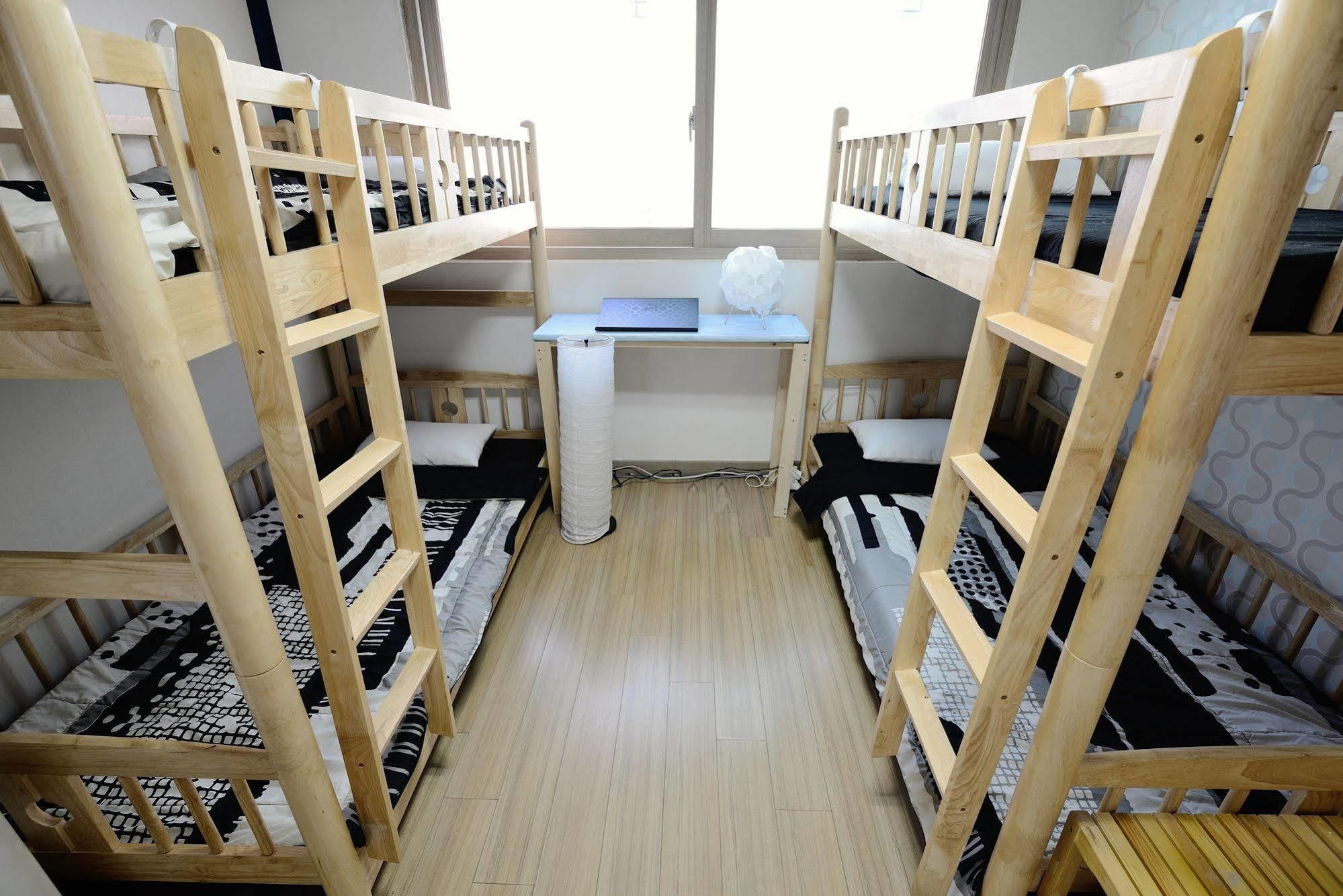 Budget Guesthouse Инчон Екстериор снимка